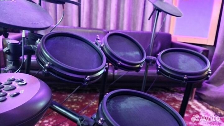 Электронная барабанная установка Alesis