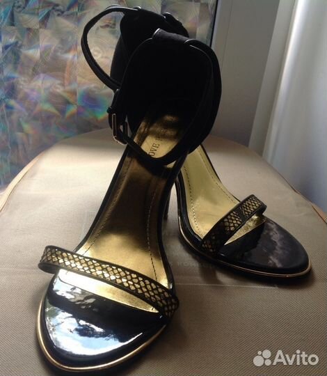 Новые босоножки. 40 размер