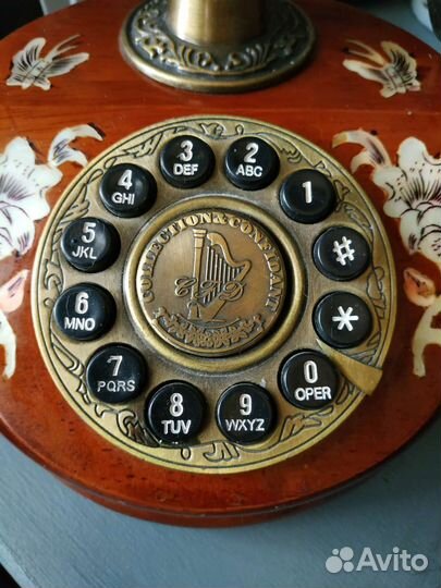 Старый телефон. Винтаж