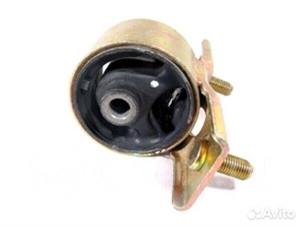 Подушка кпп Mitsubishi Delica PD3W