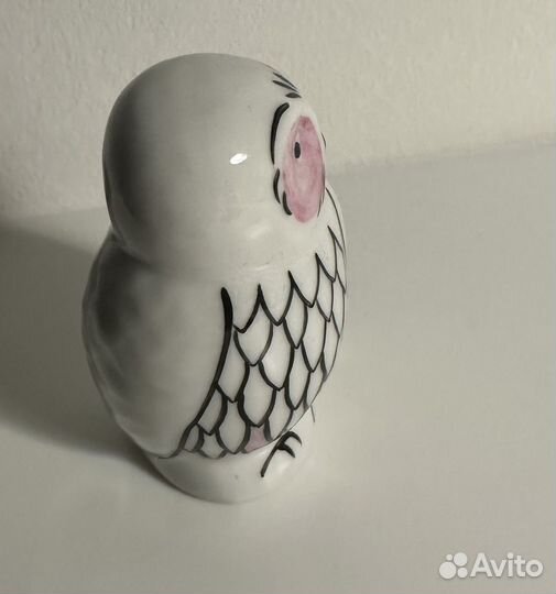 Фарфоровая статуэтка в виде Совы
