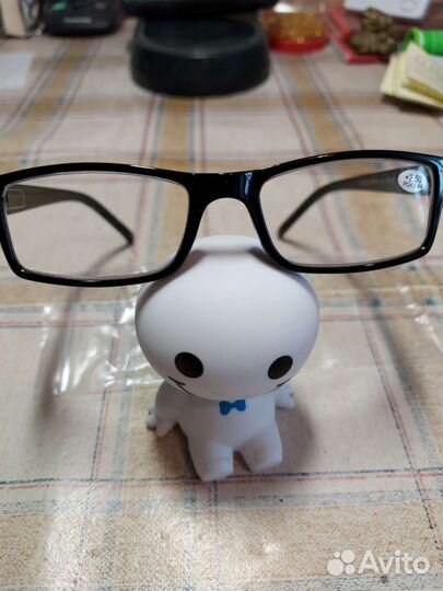 Очки для чтения новые