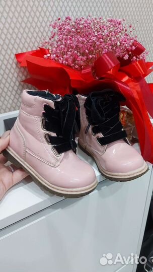 Ботинки для девочки