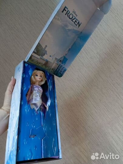 Куклы Disney Frozen Эльза и Анна. Замок Эльзы