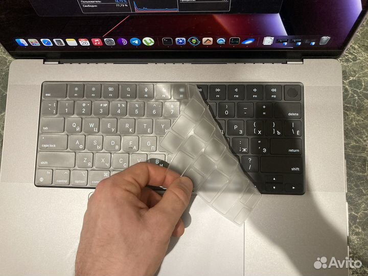 Apple Macbook Pro 16 (2021)