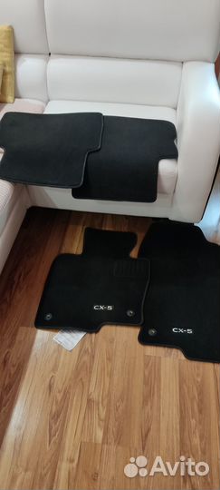 Автомобильные коврики ворсовые