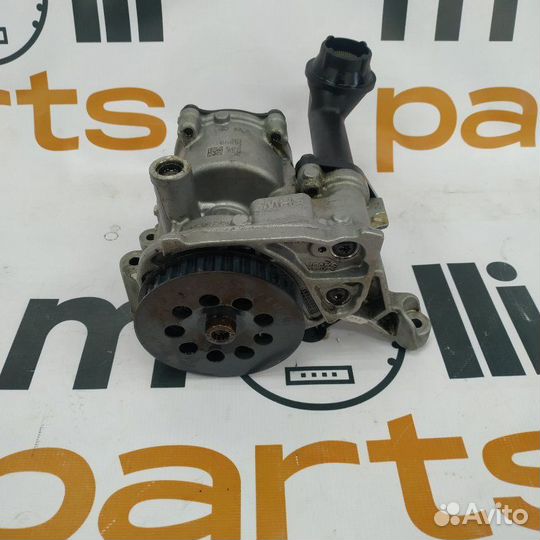 Масляный насос Volkswagen Tiguan 2 2018