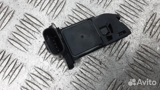 Расходомер воздуха дизельный toyota avensis T27 (B