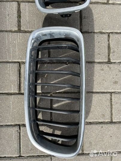 Решетки радиатора (ноздри) BMW 3 f30