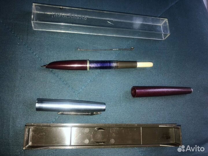 Ручка перьевая СССР Ярославль в родной коробке