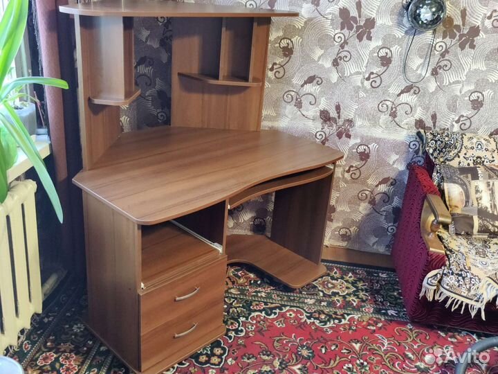 Компьютерный стол бу