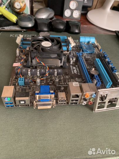 Материнская плата с процессором AMD