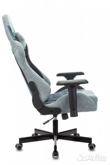 Кресло игровое Бюрократ viking 7 knight BL fabric