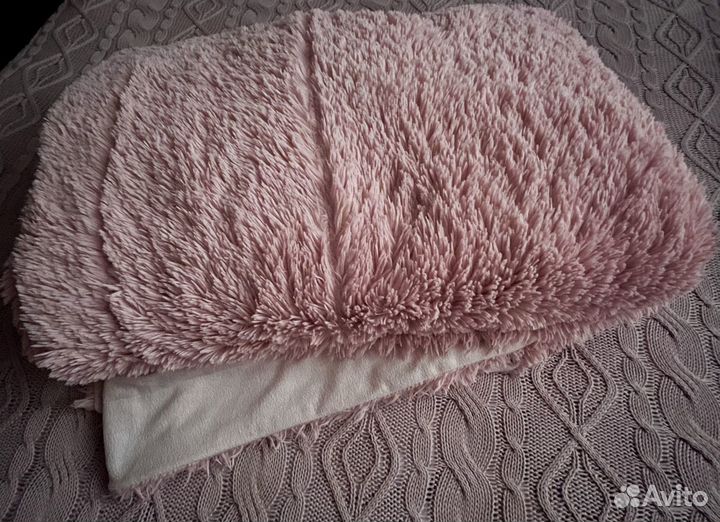 Плед для дивана