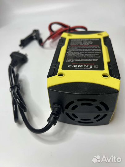 Новое автомобильное зарядное устройство 12V 6A акб