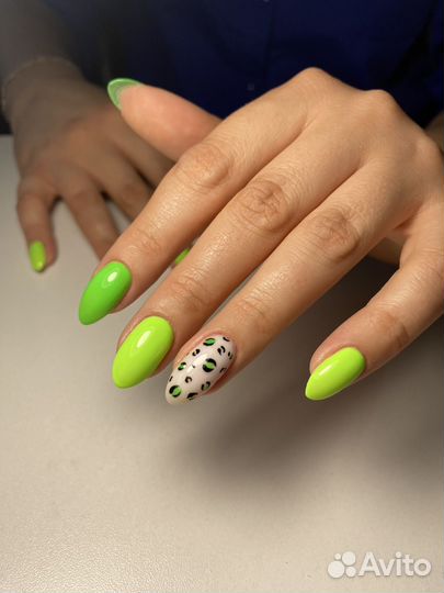 Маникюр с покрытием, педикюр, наращивание ногтей