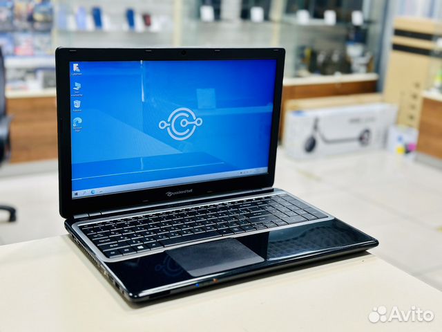 Ноутбук Packard Bell / 4 ядра / 6 гигов / SSD