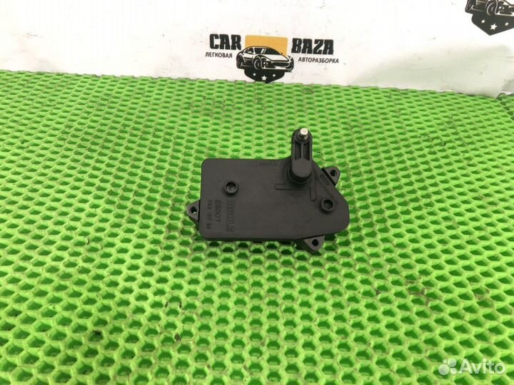 Моторчик привода заслонок впускного коллектора