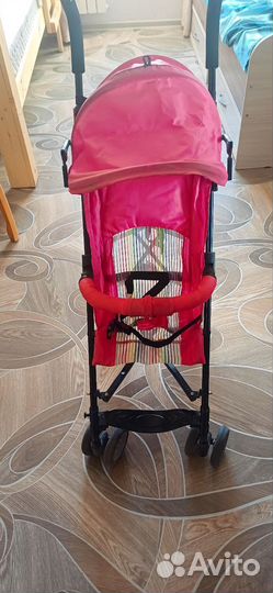 Прогулочная коляска трость