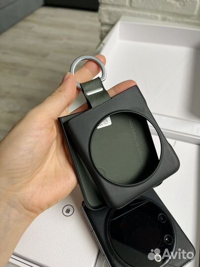TECNO Phantom V Flip, 8/256 ГБ