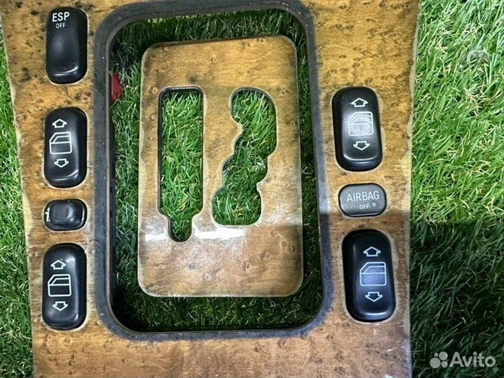 Накладка АКПП Mercedes E W210 ом113.980 2001