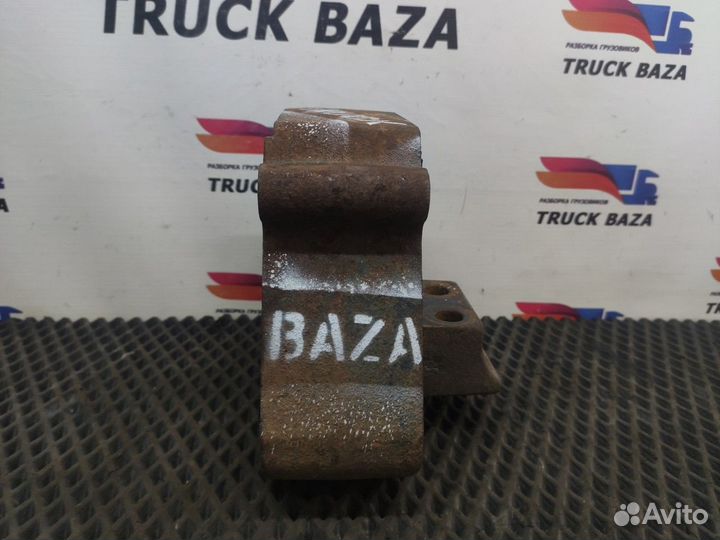 Подушка двигателя