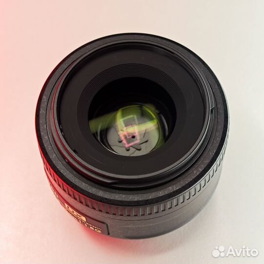 Объектив Nikon Nikkor 35mm f/1.8 G + комплект