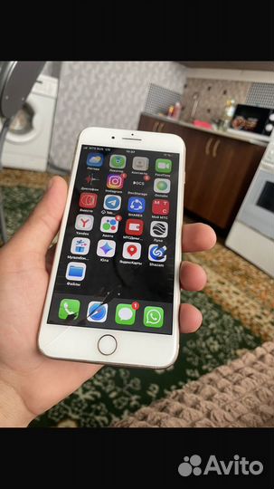 iPhone 8 Plus, 64 ГБ