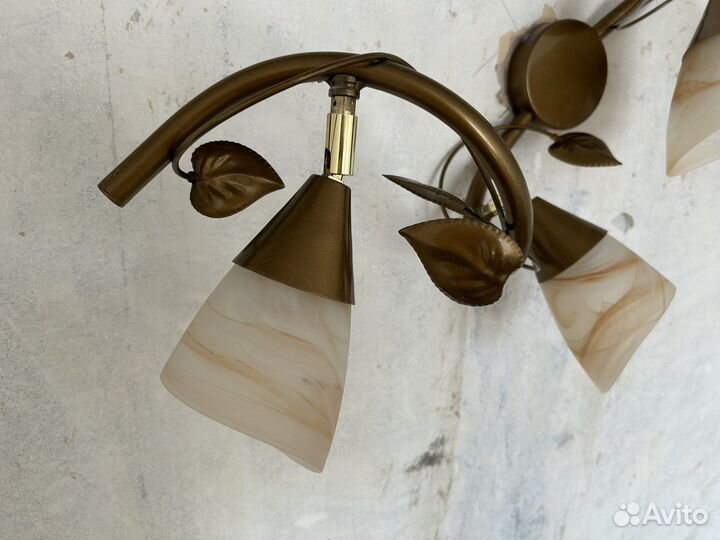 Светильник бра