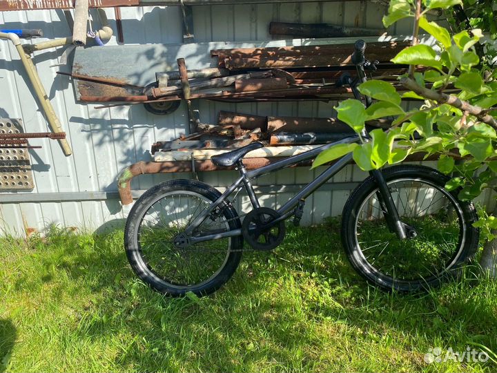 Трюковой велосипед bmx