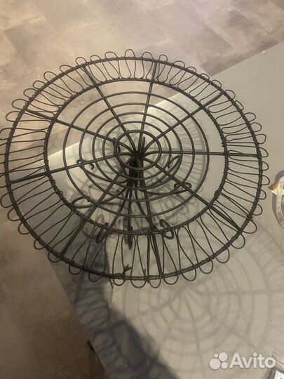 Продам тортовницу