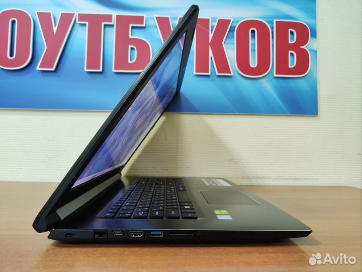 Игровой ноутбук Acer 17