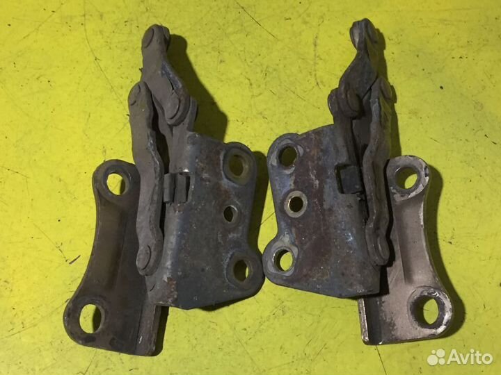 Петля петли капота Kia Rio Киа Рио 1