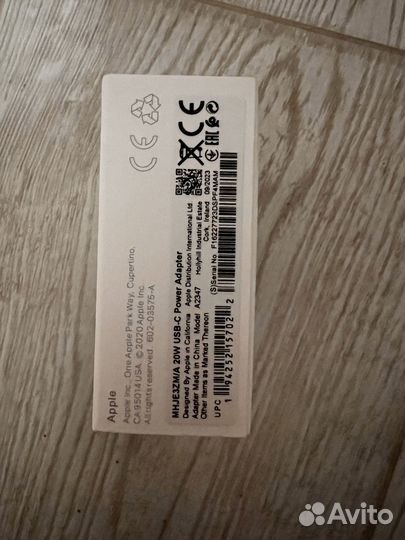 Сетевое зарядное устройство Apple mhje3ZM/A 20W