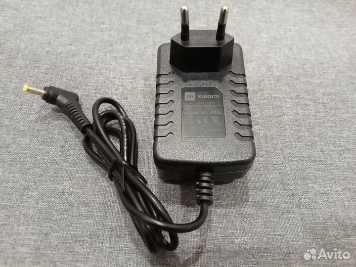 Блок питания Xiaomi Mi Box S (MDZ-22-AB) 5.2V 2.1A