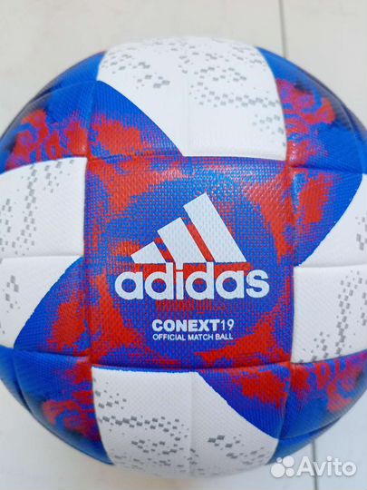 Футбольный мяч Adidas Conext 19
