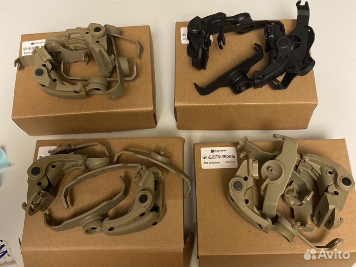 Крепление чебурашки на шлем для наушников