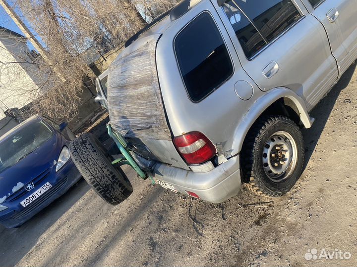 В разбор на запчасти kia sportage 2