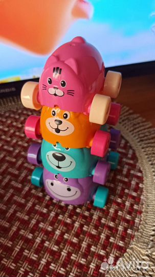 Развивающие игрушки для малышей