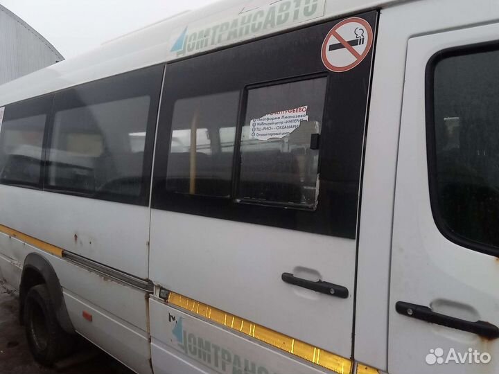 Стекло боковое MB Sprinter classic 909