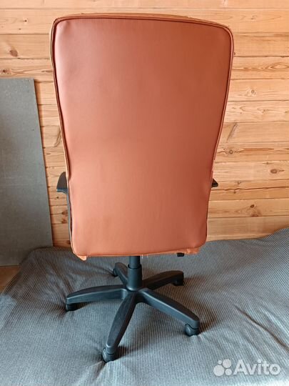 Кресло руководителя экокожа