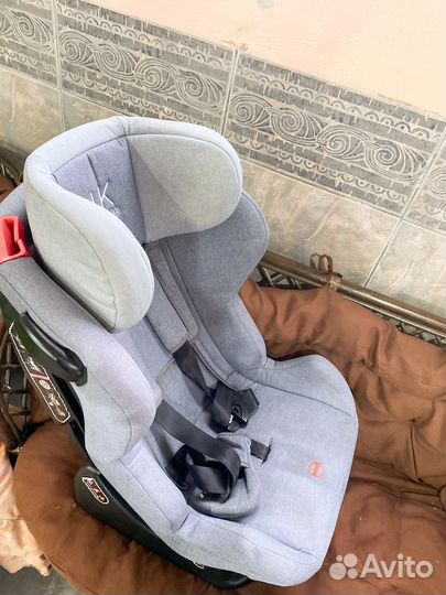 Автомобильное кресло liaderkids