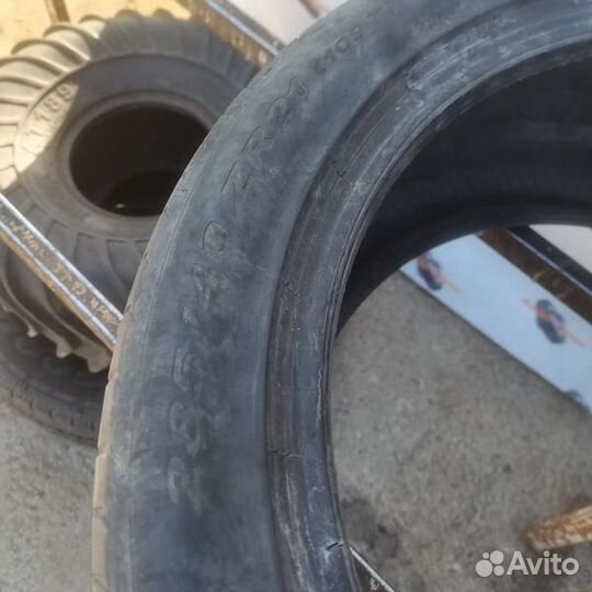 Pirelli P Zero 285/40 R21