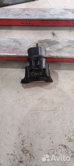 Подушка двигателя Honda Civik 4D 1.3
