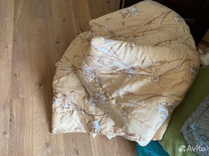 Одеяло и подушки бу