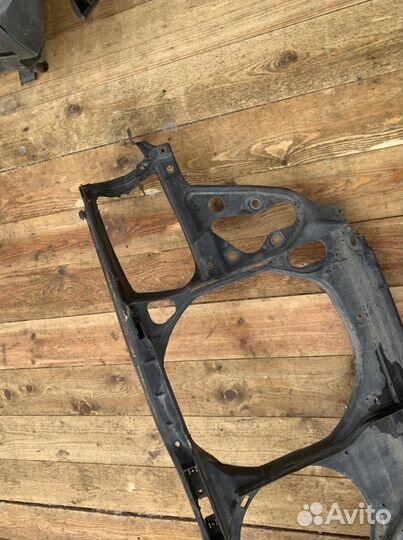 Панель ппредняя vw passat b5 1.6 1.8 2.0