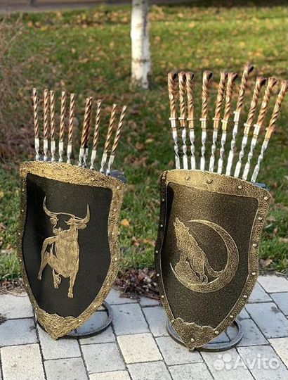 Щит подарочный/ подставка под шампуры