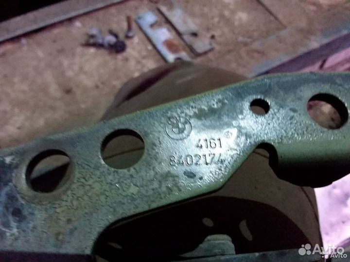 Петли капота BMW X5 e53