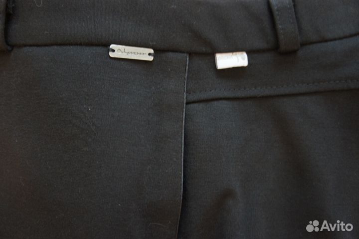 Новые школьные брюки для девочки