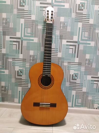 Гитара Ямаха С-40